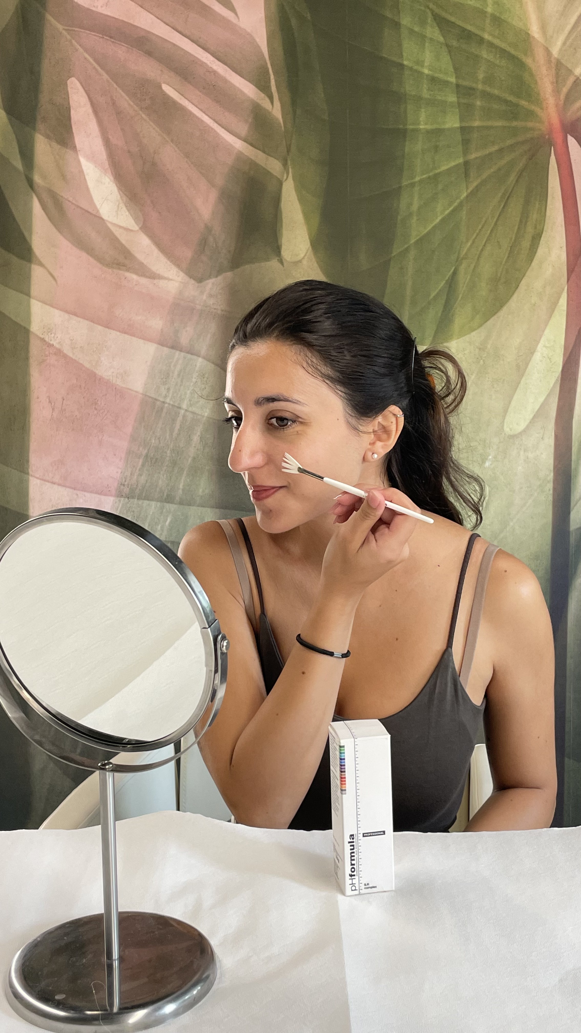 Consulenza per un trattamento viso presso BeautyFly
